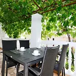 Snjeza * Vodice