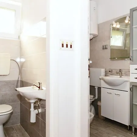 Apartment Snjeza